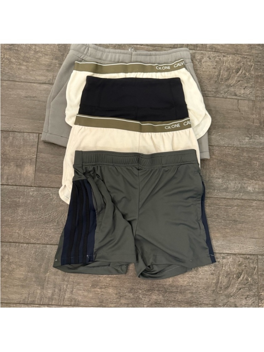 5 pairs of shorts